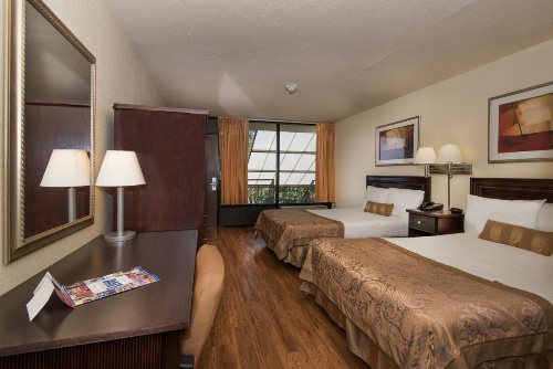 Markham House Suites Little Rock Medical Center image 17